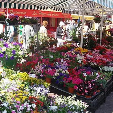 Modern And Elegant, Air-conditioned, Centre - Hdp2 Nicea