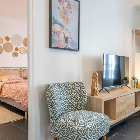 Modern And Elegant, Air-conditioned, Centre - Hdp2 Apartament *