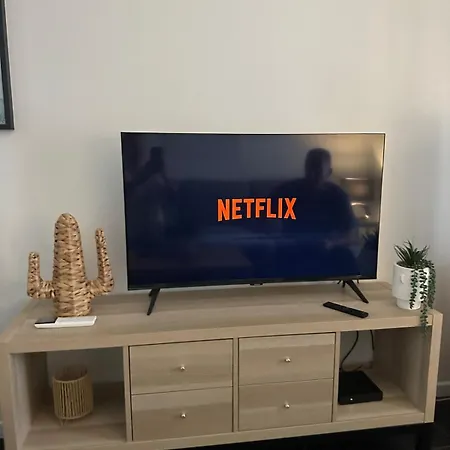 Modern And Elegant, Air-conditioned, Centre - Hdp2 Apartament *