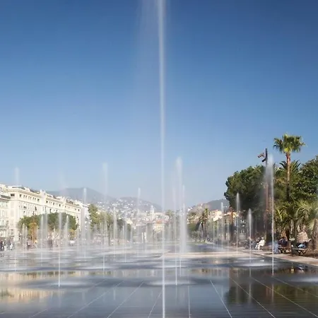 Modern And Elegant, Air-conditioned, Centre - Hdp2